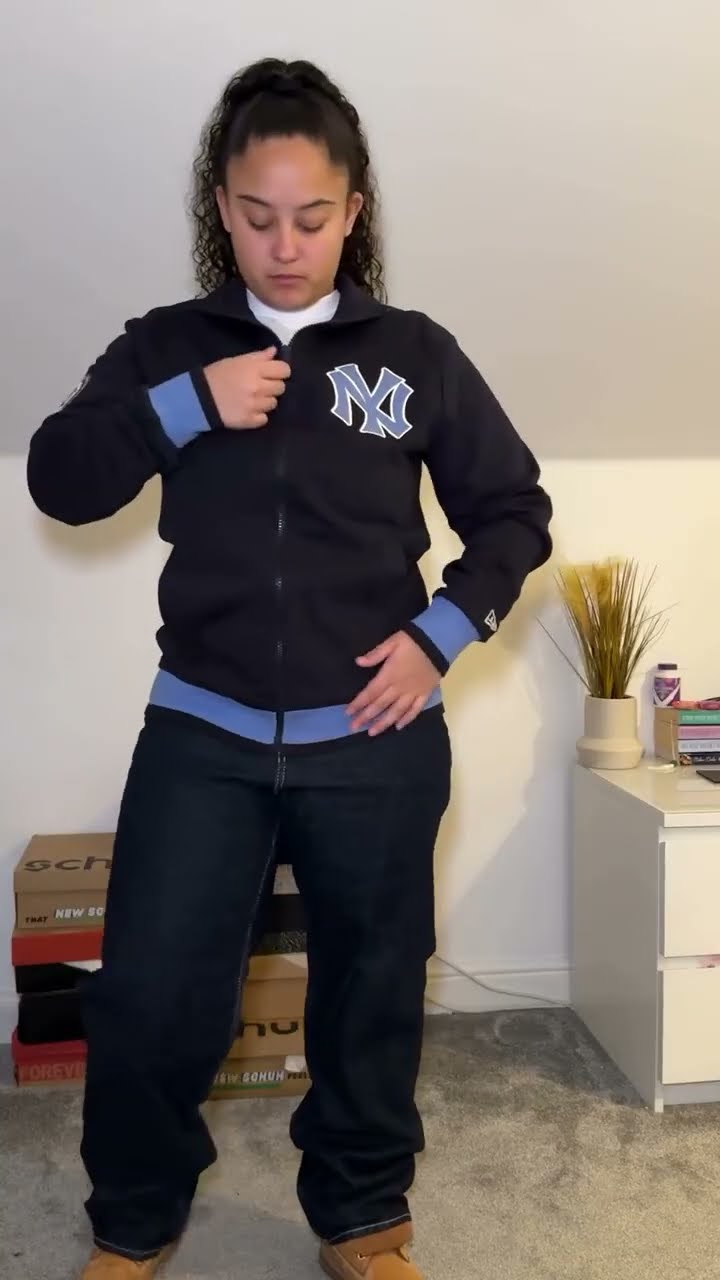 展现出强大 展现出强大