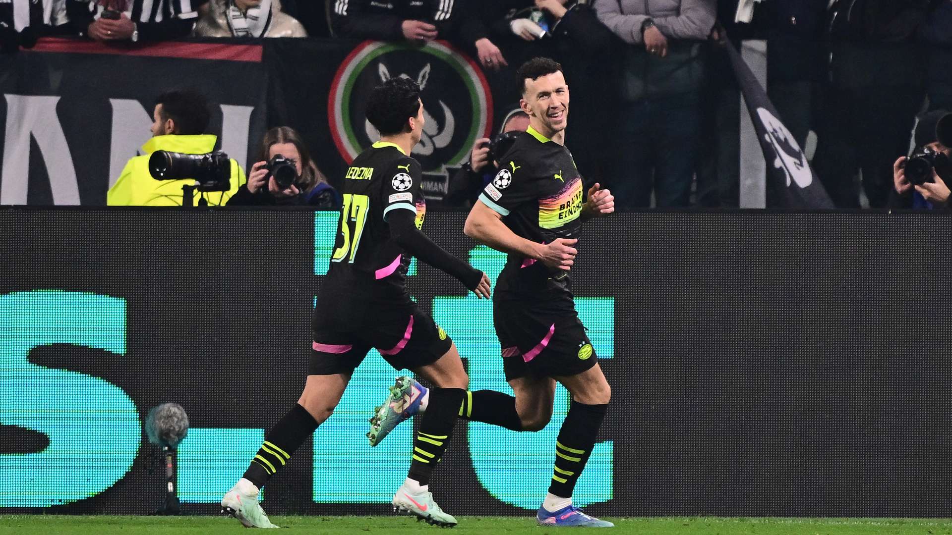 影响力至关 影响力至关