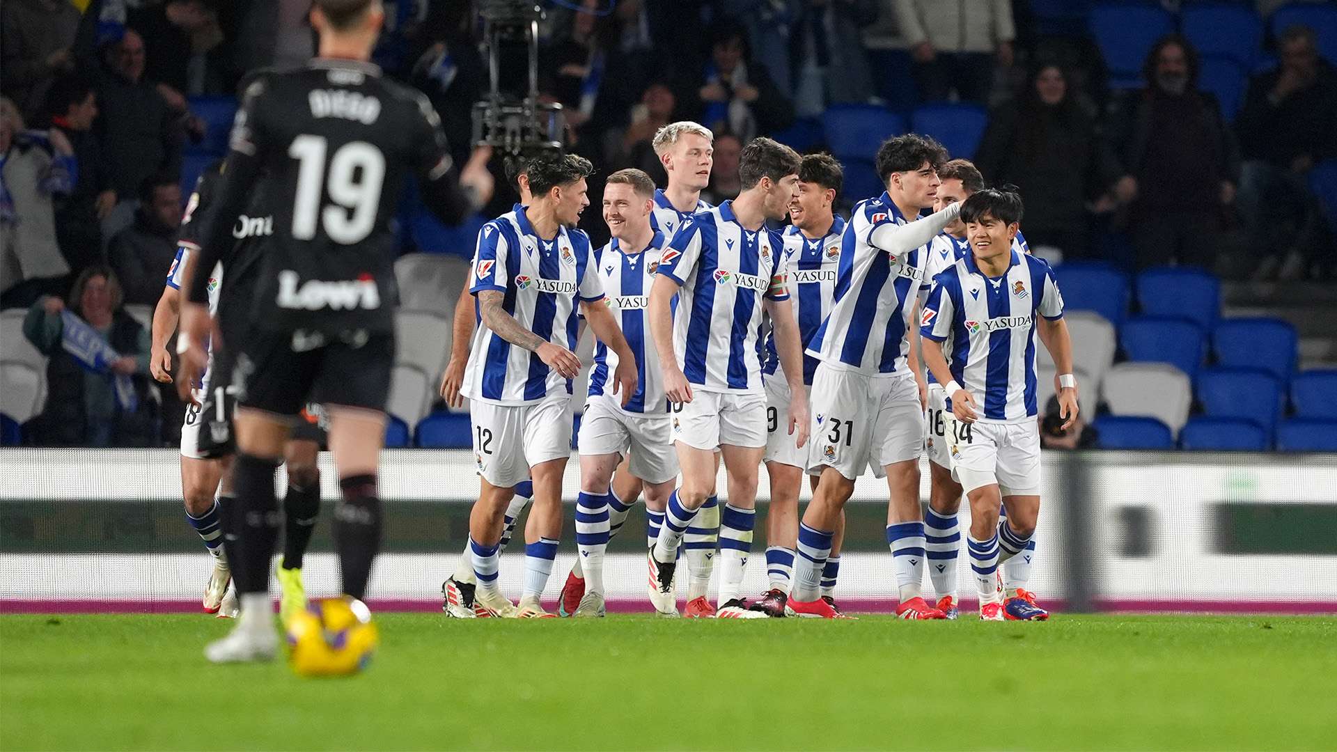 甚至可能助 甚至可能助